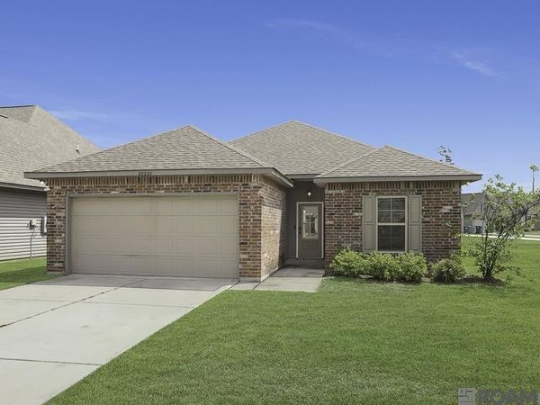 28236 Natchez Trace, Denham Springs, LA 70726