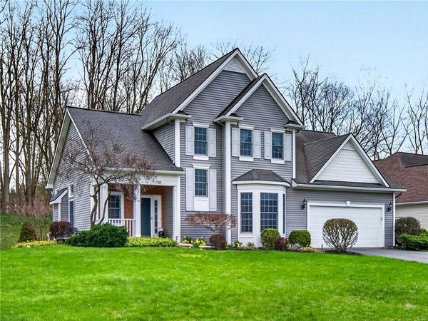 718 Rookery Way , Macedon, NY 14502