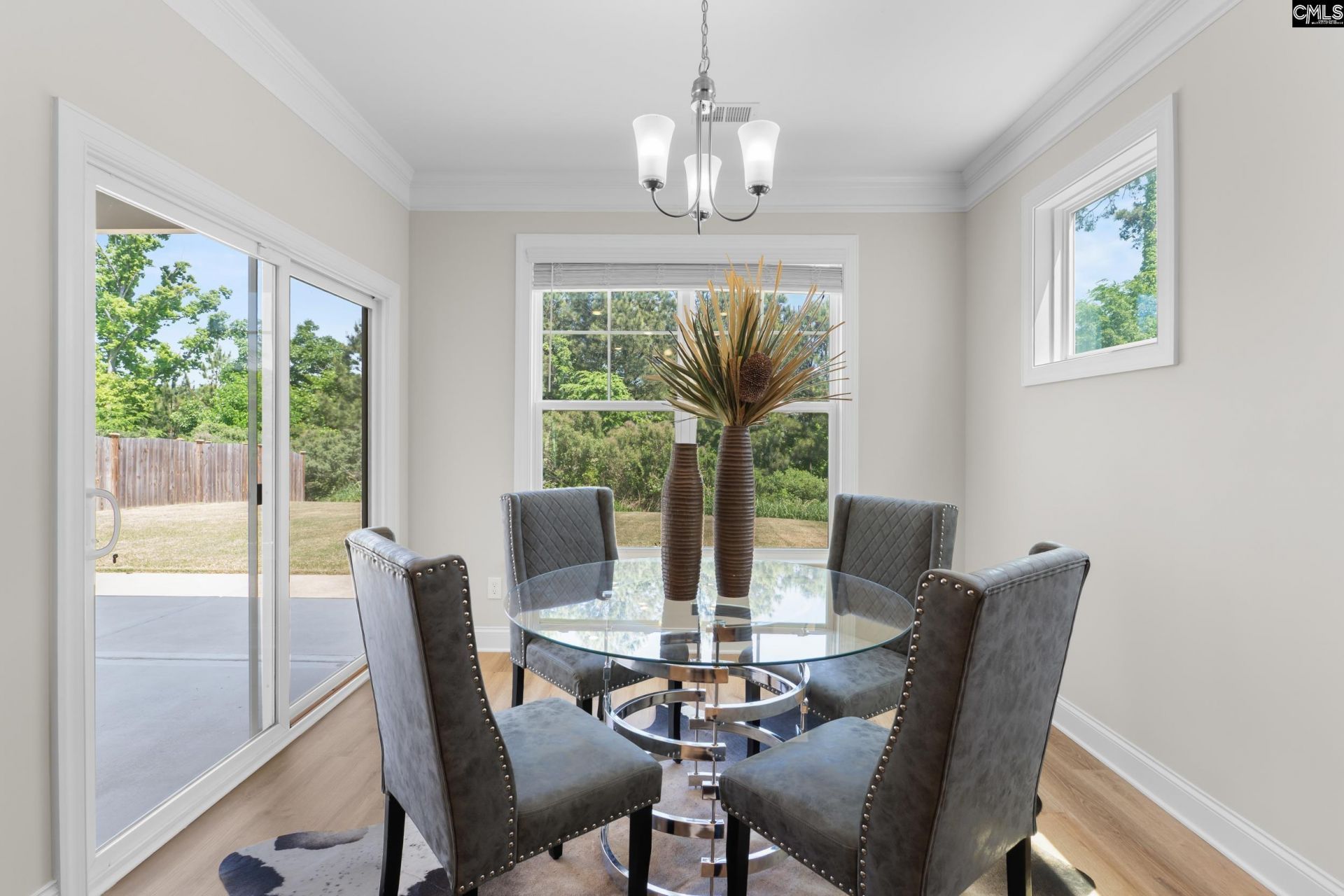 713 Chatham Court  Photo 10