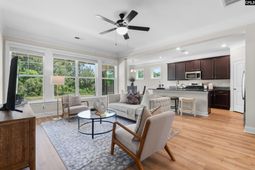 713 Chatham Court  photo 4