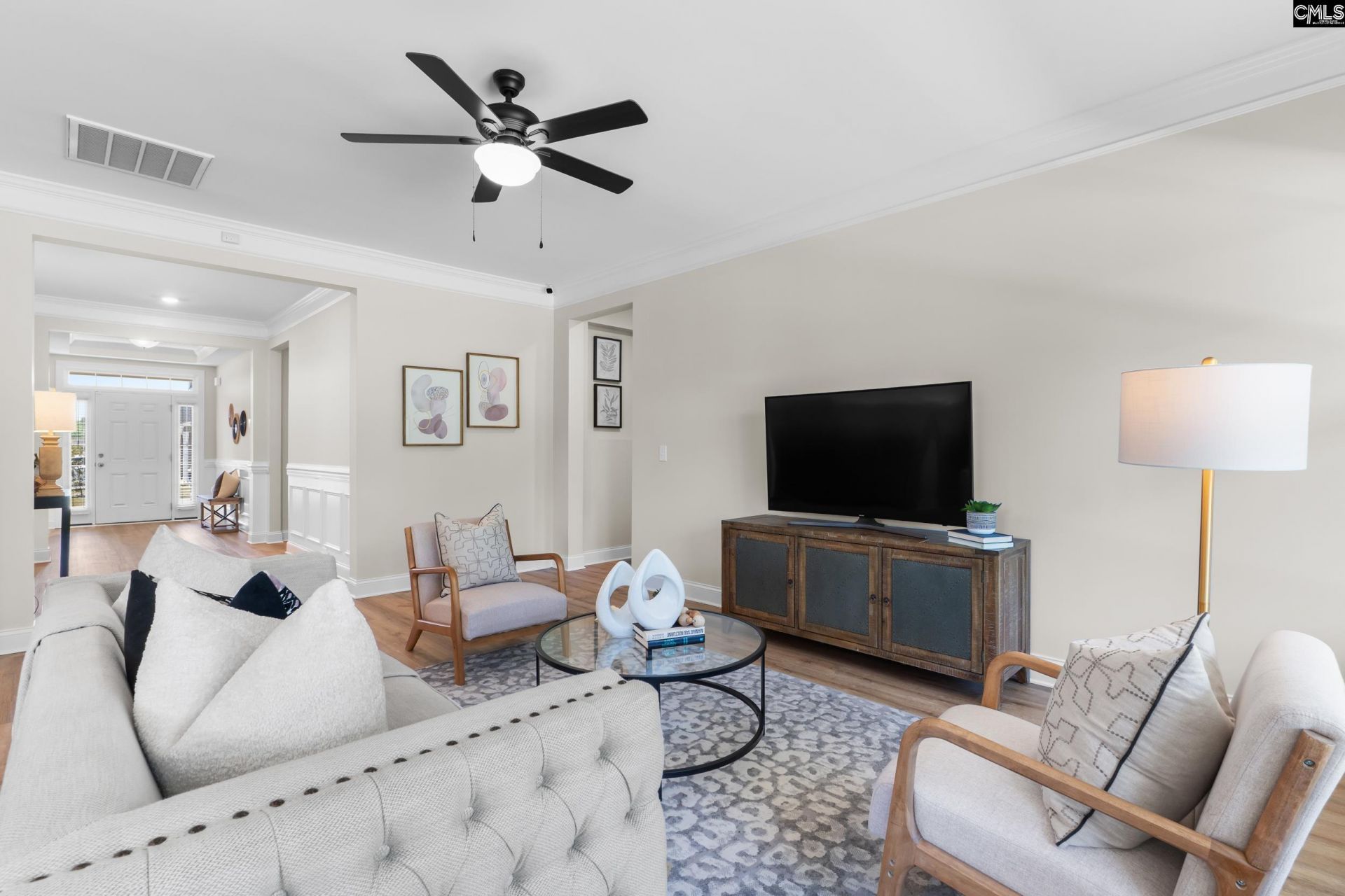 713 Chatham Court  Photo 4