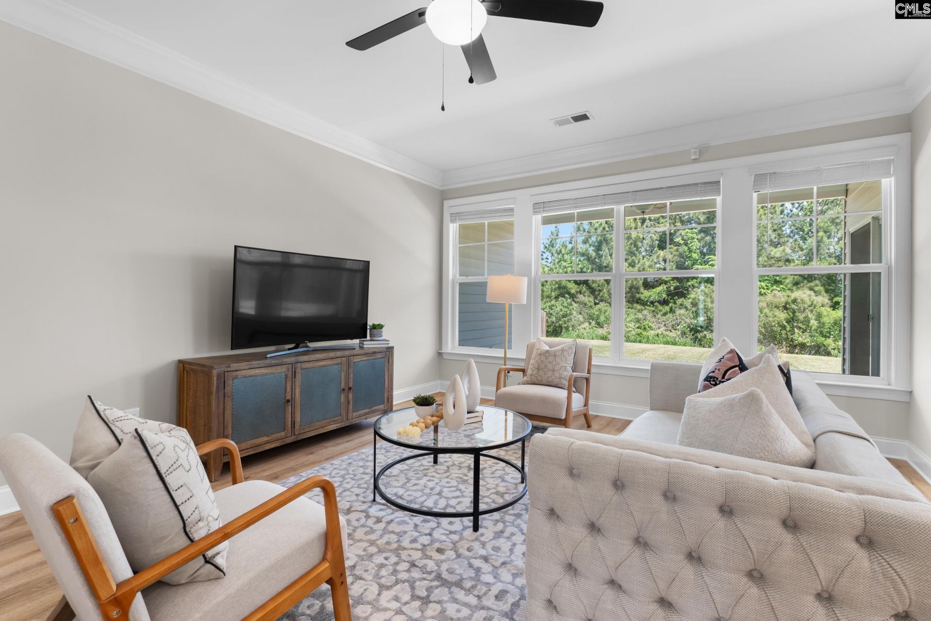 713 Chatham Court  Photo 5