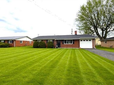 16 Plaza Drive, Mount Vernon, OH 43050