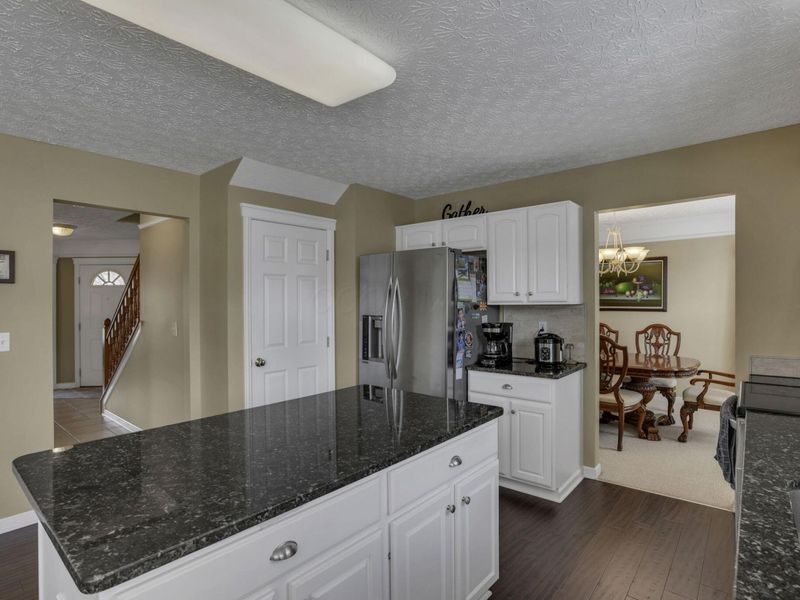 6121 Preve Ridge Drive, New Albany, OH 43054 Photo 12