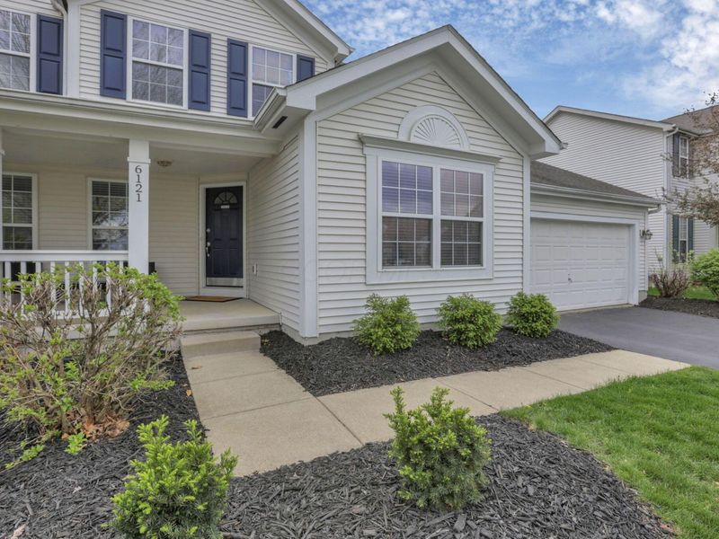 6121 Preve Ridge Drive, New Albany, OH 43054 Photo 2