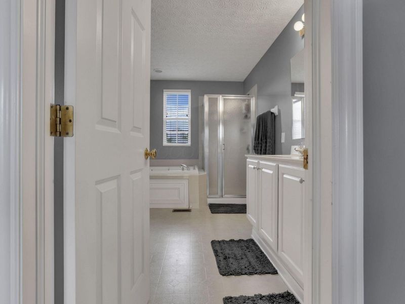 6121 Preve Ridge Drive, New Albany, OH 43054 Photo 24