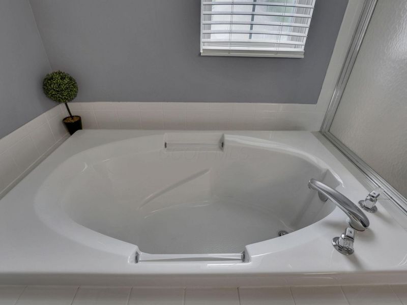 6121 Preve Ridge Drive, New Albany, OH 43054 Photo 28