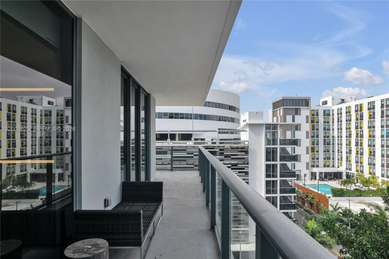 2960 NE 207 Th St, Unit 705, Aventura, FL 33180 Photo