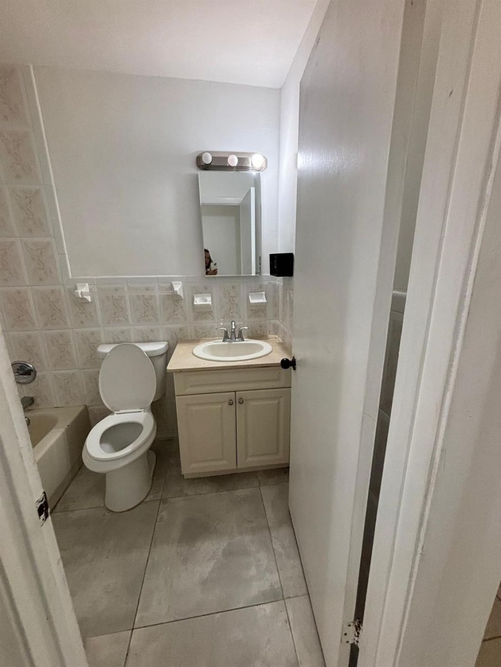 2148 NW 57th Avenue, Lauderhill, FL 33313 Photo