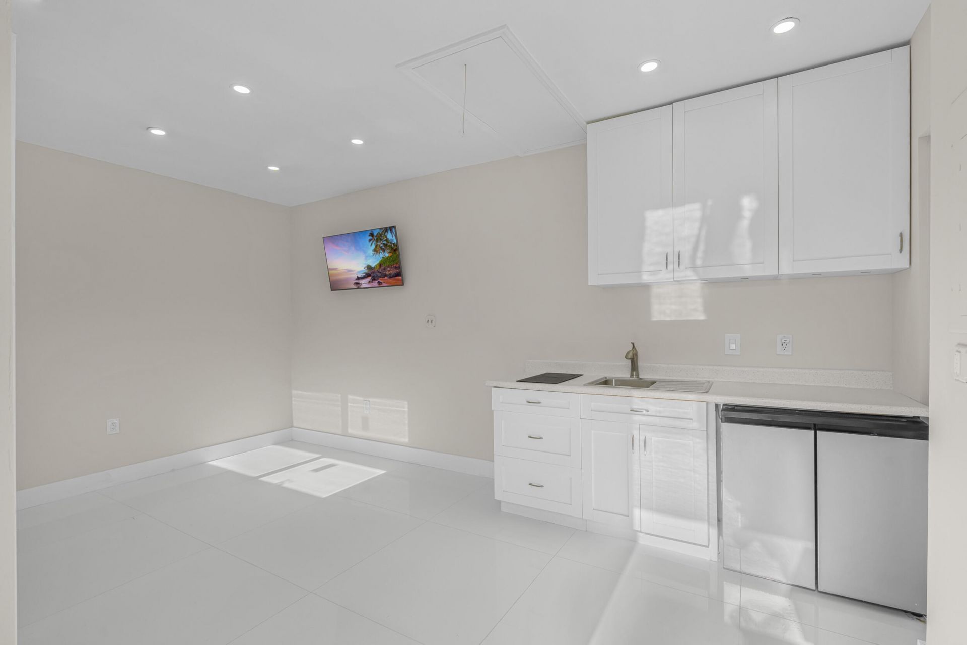 724 NE 2nd Street, Pompano Beach, FL 33060 Photo