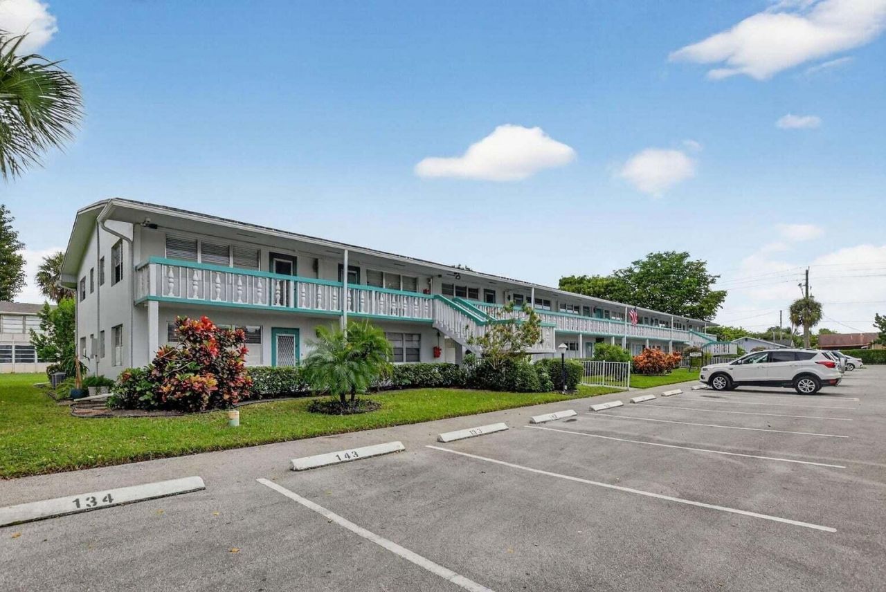 140 Ventnor, Unit I, Deerfield Beach, FL 33442 Photo
