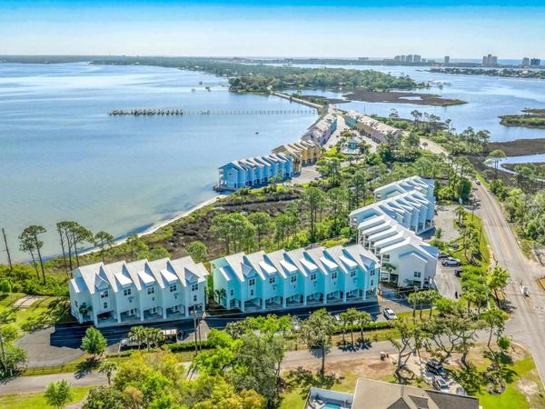 16140 Innerarity Pt Rd, Pensacola, FL 32507