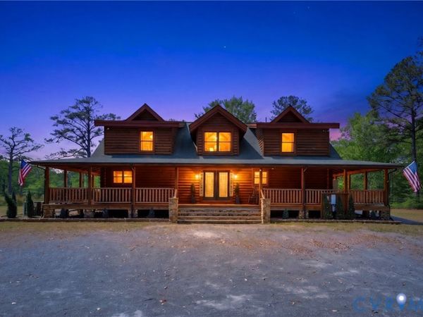 8401 Hicks Island Road , Lanexa, VA 23089
