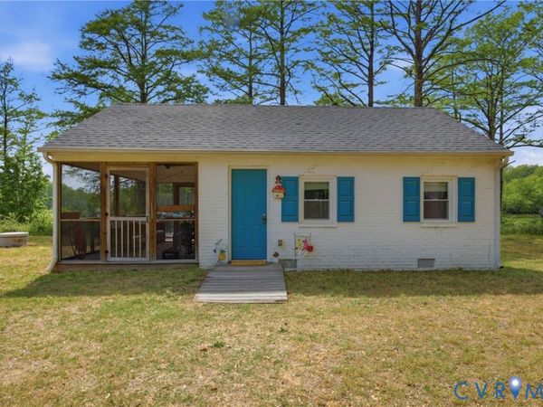 8400 Hicks Island Road , Lanexa, VA 23089