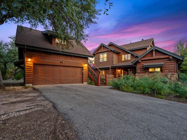 18717 Natures WAY , Jonestown, TX 78645