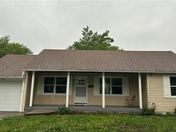 703 S Sixth Street, Clinton, MO 64735