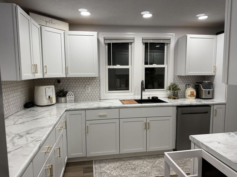 720 Columbia Street, Saint Marys, OH 45885 Photo 8