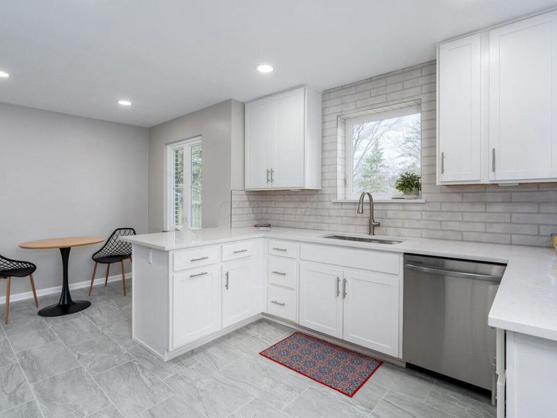 2112 Cresthill Drive, Upper Arlington, OH 43221 Photo 10