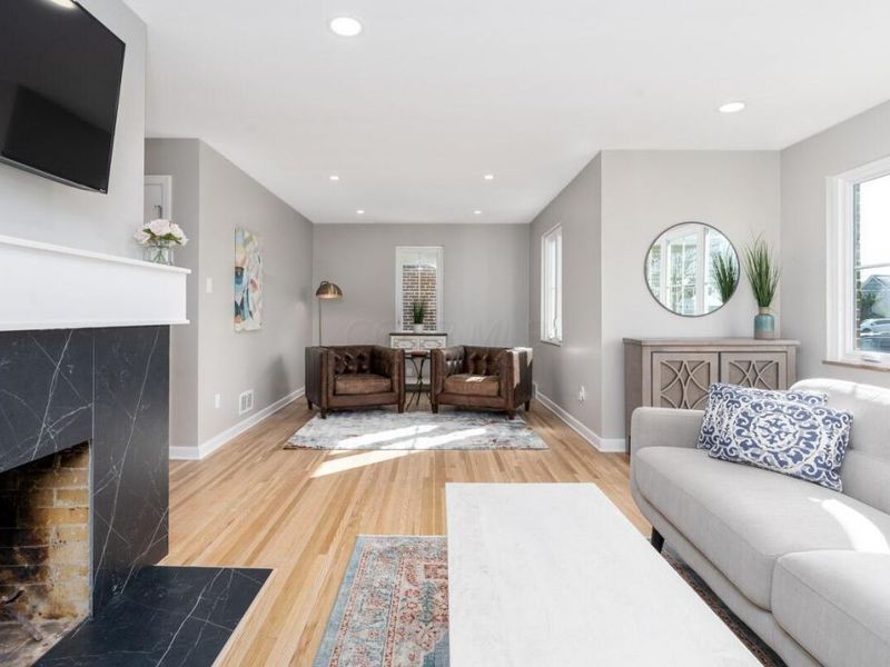 2112 Cresthill Drive, Upper Arlington, OH 43221 Photo 5