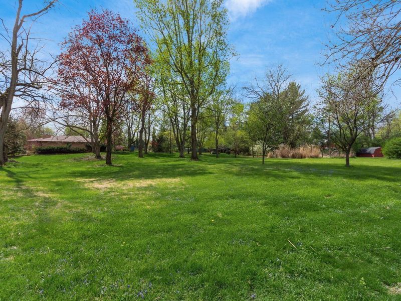 3561 Kingsway Drive, Columbus, OH 43221 Photo 12