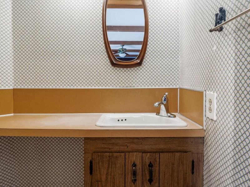 3561 Kingsway Drive, Columbus, OH 43221 Photo 31