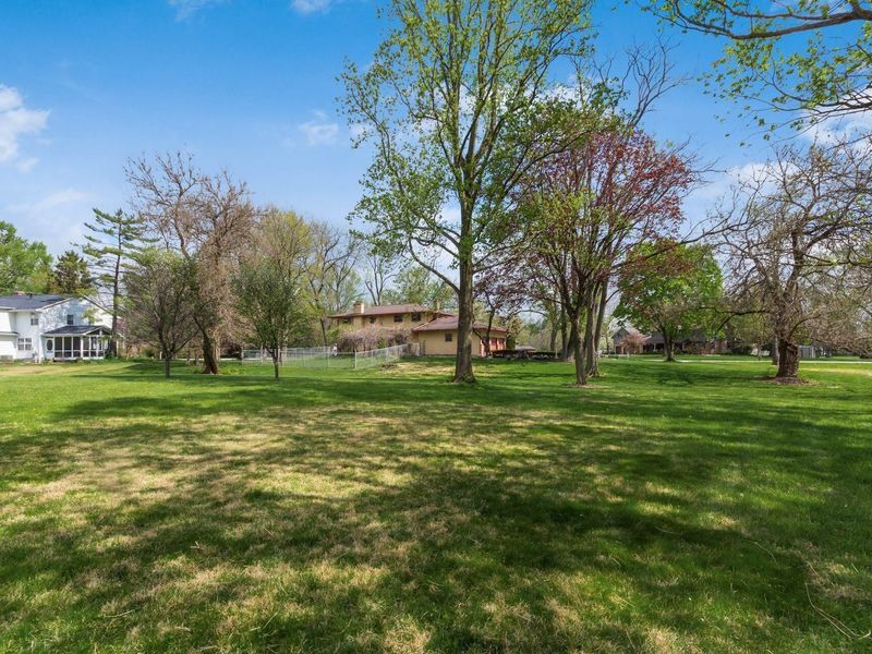 3561 Kingsway Drive, Columbus, OH 43221 Photo 8