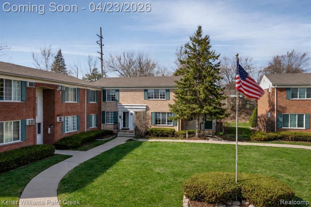 445 Miller Avenue, Rochester, MI 48307 Main Photo