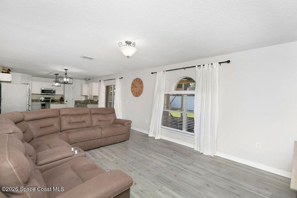 571 Tortuga Way, Melbourne, FL 32904 Photo