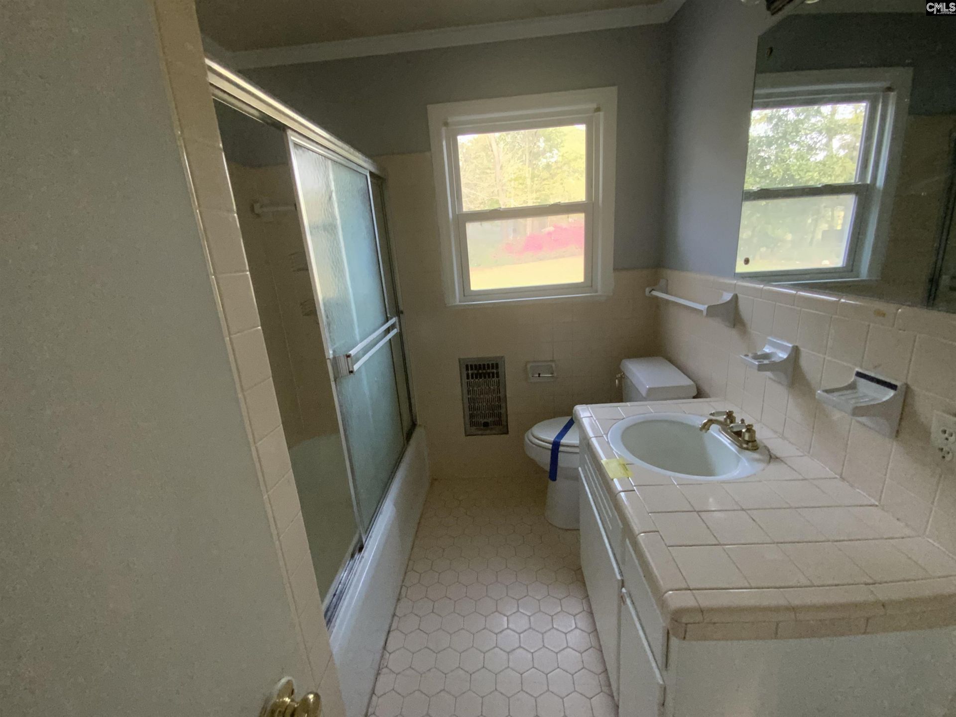 3210 Hunter Drive  Photo 10