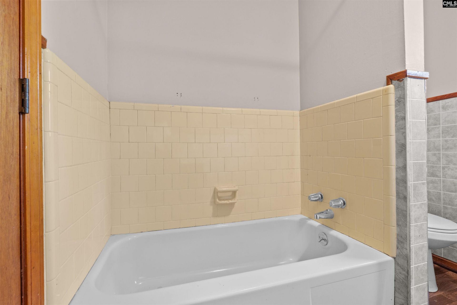 240 Pine Hills Rd  Photo 19