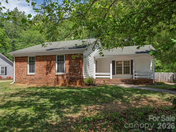 517 Fence Post Lane, Matthews, NC 28105