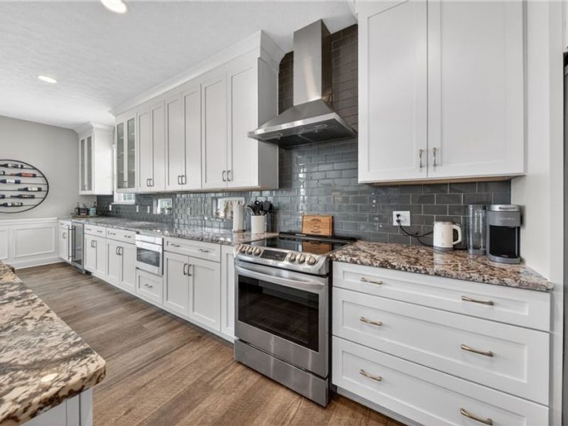 32646 Albion Drive, Avon Lake, OH 44012 Photo 4