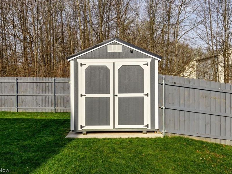 1254 Cross Drive, Austintown, OH 44515 Photo 29