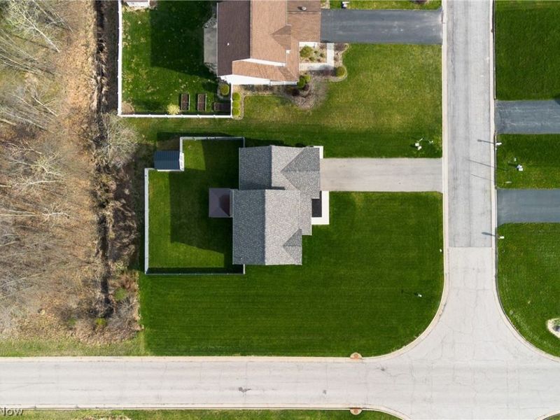 1254 Cross Drive, Austintown, OH 44515 Photo 33