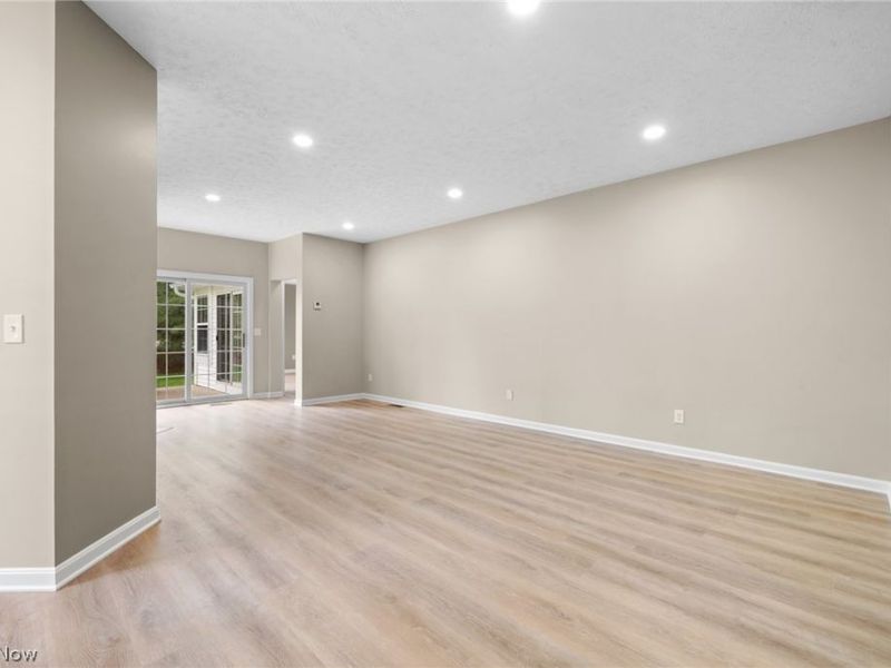 116 Vista Court, North Olmsted, OH 44070 Photo 14