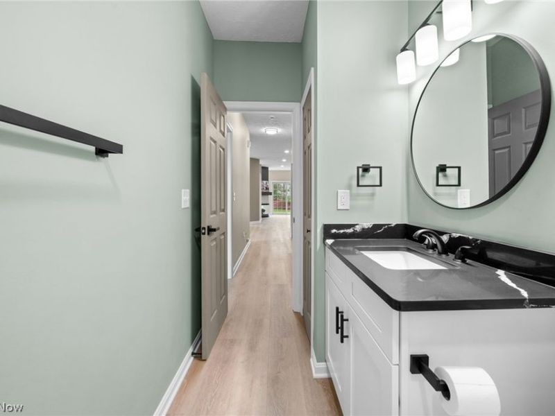 116 Vista Court, North Olmsted, OH 44070 Photo 27