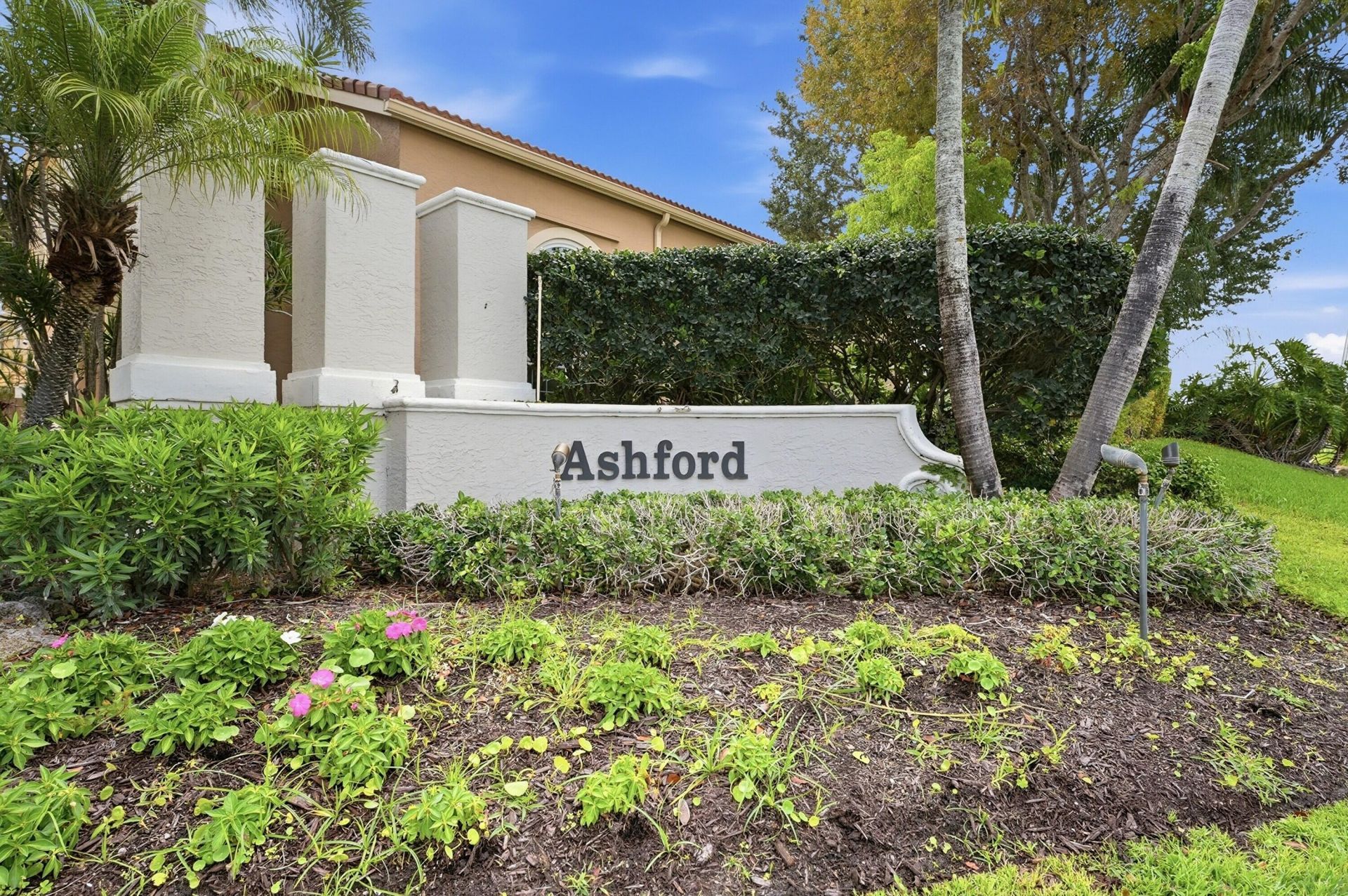 2470 Westmont Lane, Royal Palm Beach, FL 33411 Photo