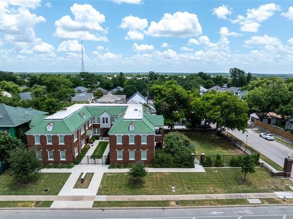 2837 Hemphill Street, Unit 202, Fort Worth, TX 76110