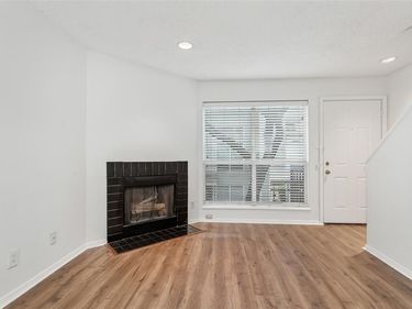 1901 N Fitzhugh Avenue, Unit 19, Dallas, TX 75204