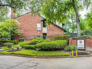 8601 Park Lane, Unit 212, Dallas, TX 75231