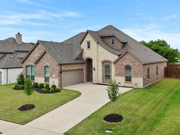 4226 Bel Air Drive, Midlothian, TX 76065