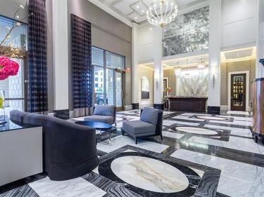 2300 WOLF Street, Unit 18A, Dallas, TX 75201