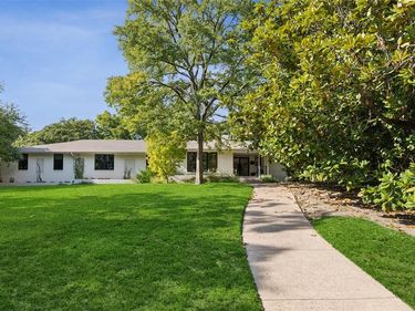 6945 Tokalon Drive, Dallas, TX 75214