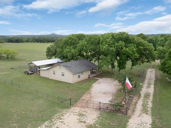 11300 Fm 581, Lometa, TX 76853