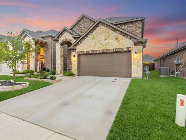 705 Jessica Lynn Lane, Anna, TX 75409