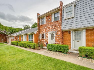 1211 Roaring Springs Road, Fort Worth, TX 76114