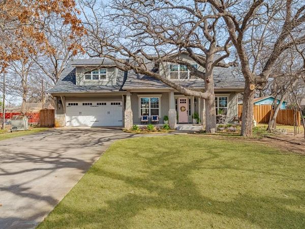 907 Cherry Street, Graham, TX 76450