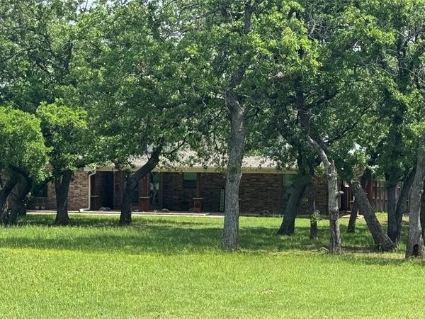 115 Deerfield Road, Paradise, TX 76073