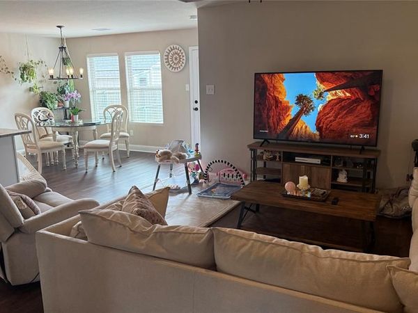 107 Virginia Drive, Palmer, TX 75152