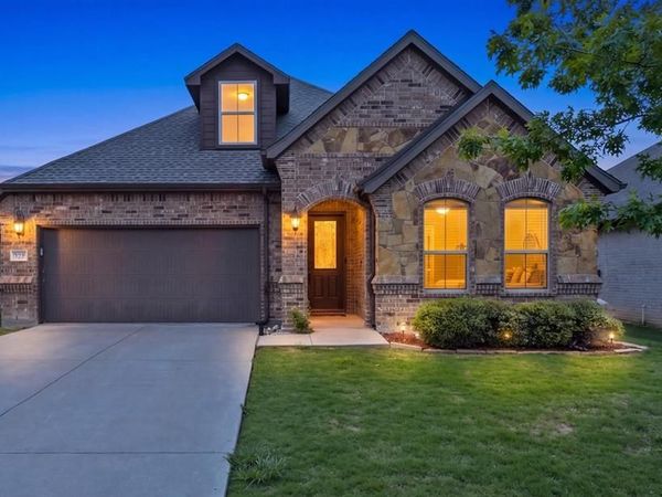 130 Red Cloud Drive, Greenville, TX 75402